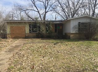 4820 Bromfield St, Dallas, TX 75216