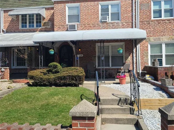 61-43 77th Place, Flushing, NY 11379