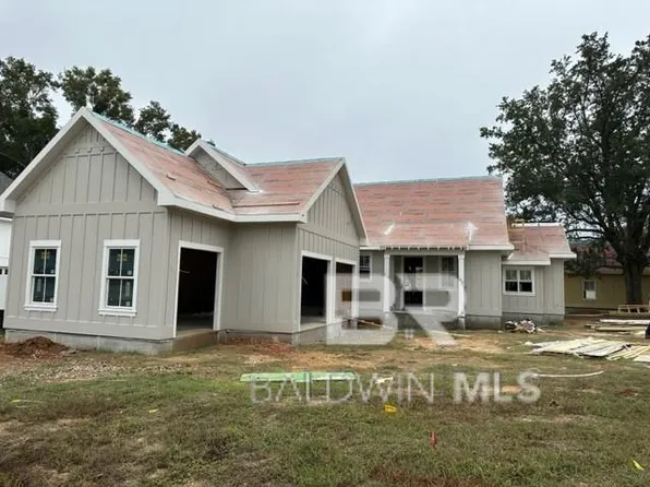 735 Colony Dr, Fairhope, AL 36532