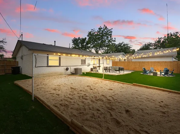 3321 Ridgehaven St, Irving, TX 75062