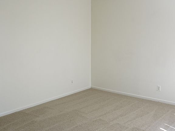 004_Living Room _06302022