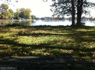 4614 Deep Point Dr, Portage, MI 49002