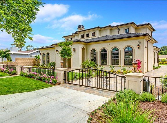 4th image of 4918 Cloverly Ave