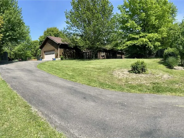 502 12th St, Pitcairn, PA 15140