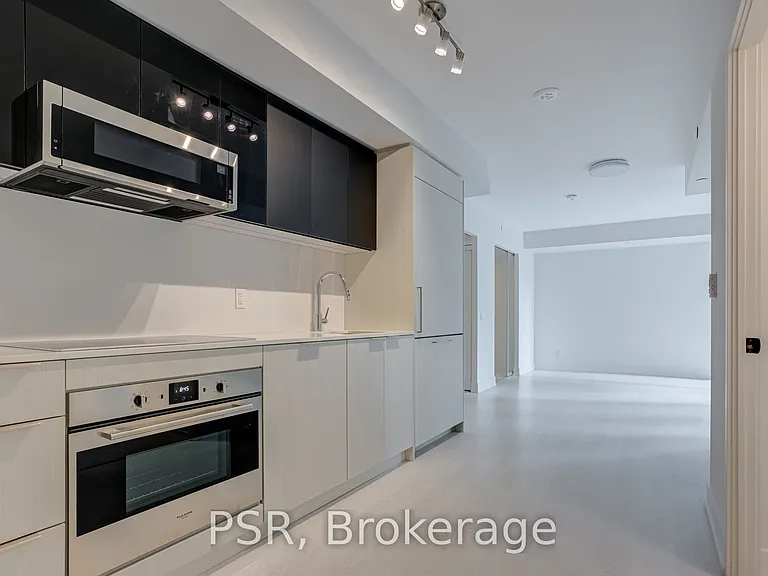 308 Jarvis St #422 — Photo 17