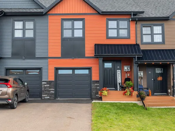 86 Enderis Ln W, Charlottetown, PE C1E 3L5