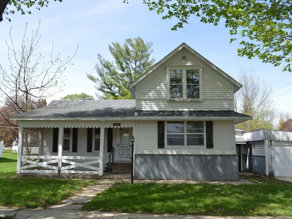 621 Maple St, Osage, IA 50461