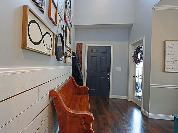 3rd image of 3423 Ledge Ln