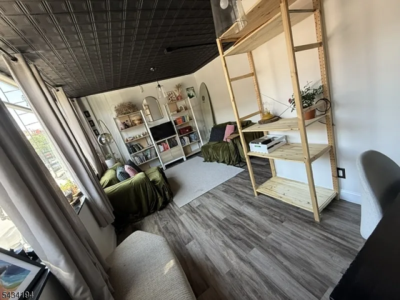2 bed, 2.0 bath, $3,450 — Photo 2