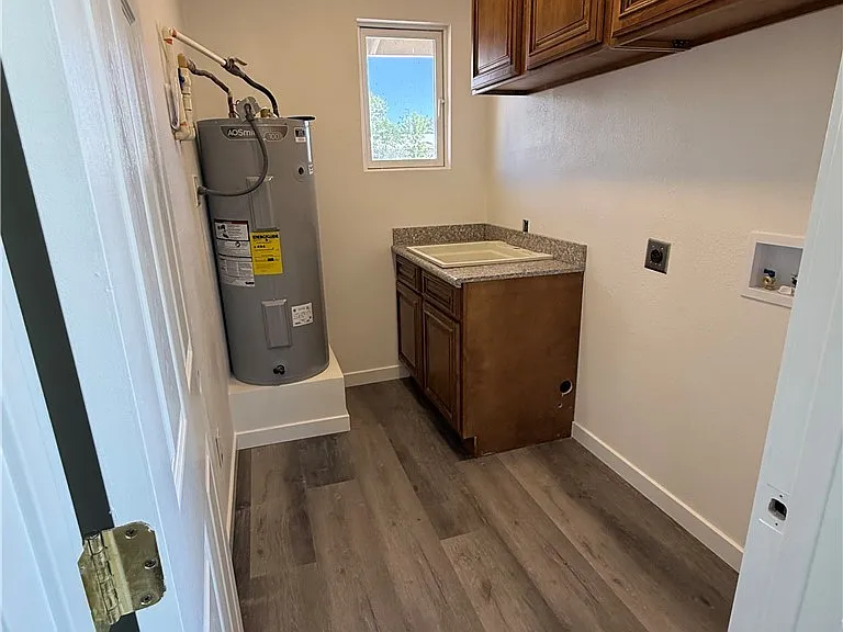 2670 N Trudy Ave — Photo 9