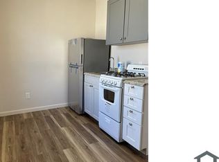 427 S Payson St #2A, Baltimore, MD 21223