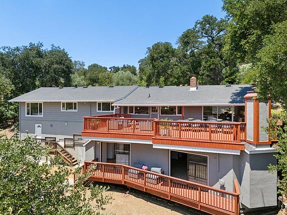 2nd image of 136 Jane Dr