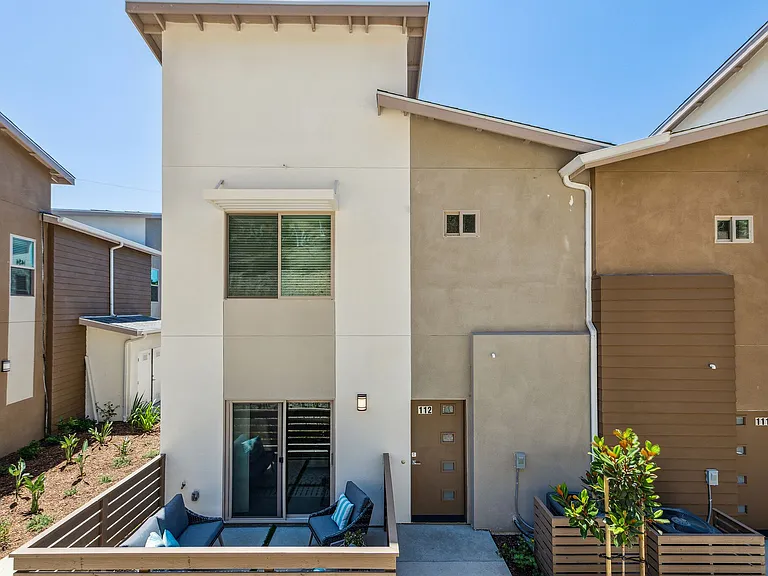 KSB - Santa Fe Townhomes — Photo 27