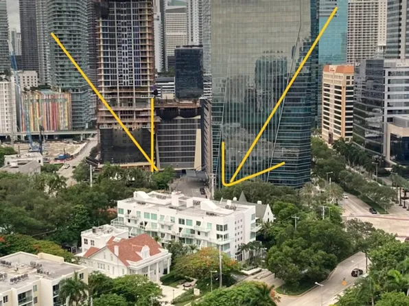 1528 Brickell Ave APT 102, Miami, FL 33129