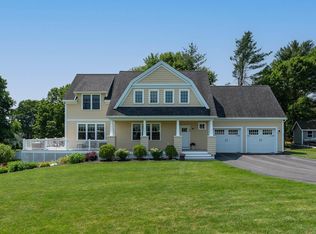 25 Shore Ln, Dover, NH 03820