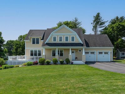 25 Shore Lane, Dover, NH, 03820