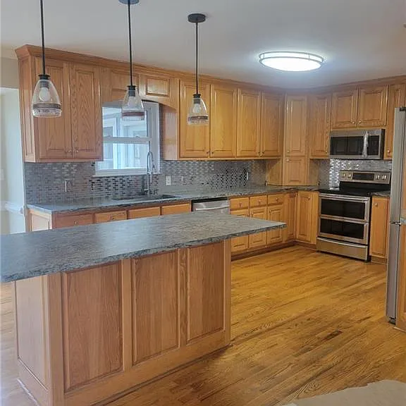 3370 Westbrook Rd — Photo 22