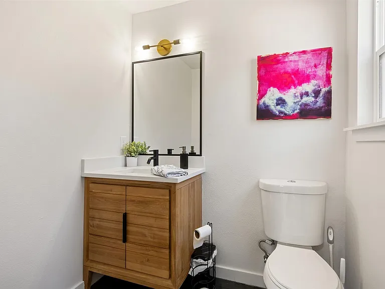 6104 Reicher Dr — Photo 14