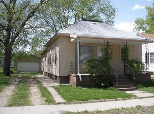 914 S Kimball St, Grand Island, NE 68801