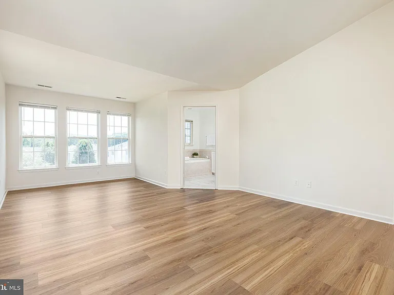 15969 Canada Goose Loop — Photo 14