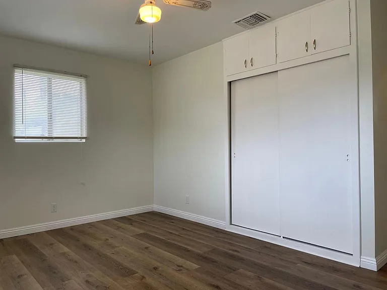 1110 E Central Ave #B — Photo 10