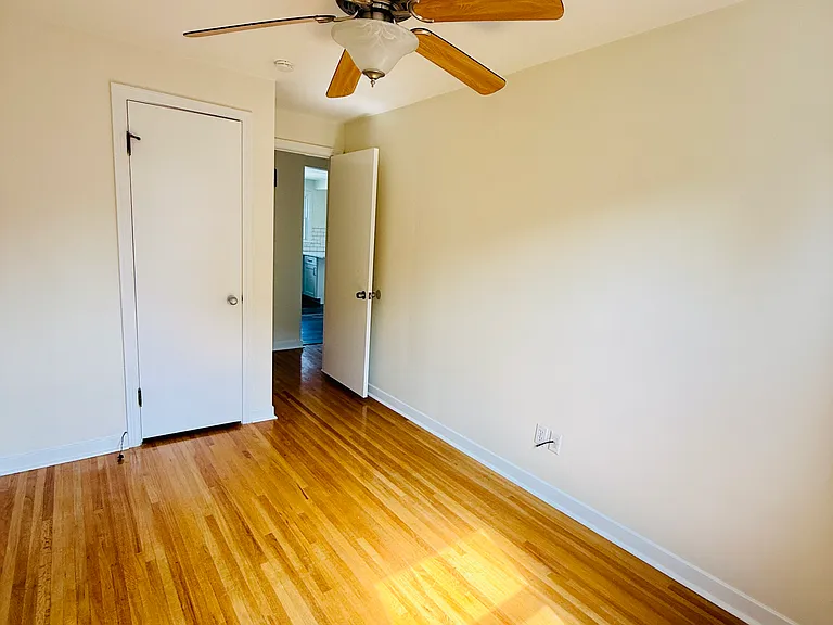 113 Argyle Ave #2 — Photo 18
