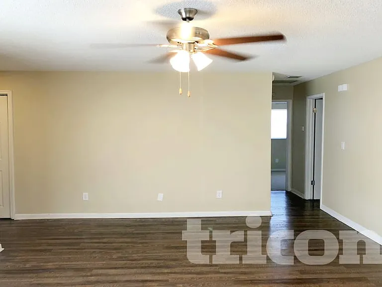 1706 Stonehaven Way — Photo 5