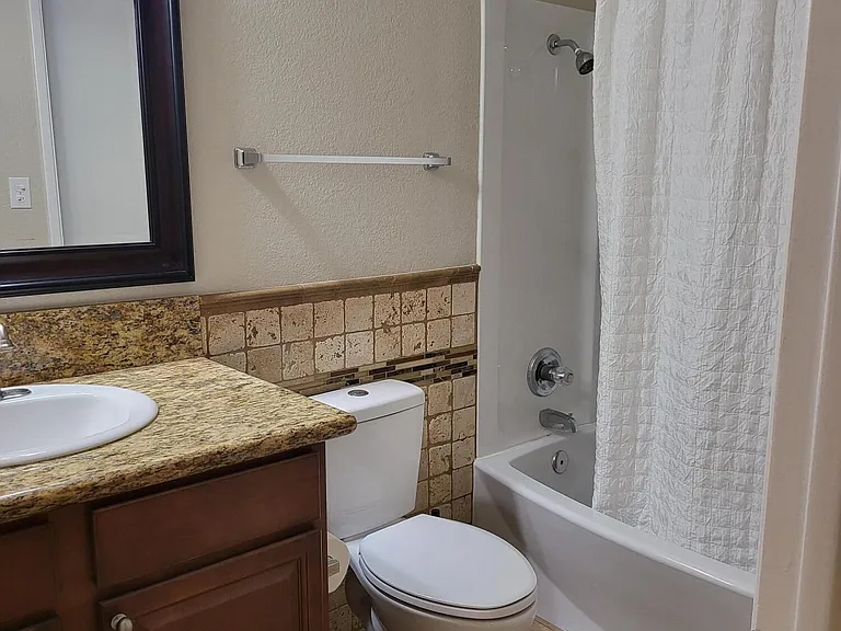 20420 N 6th Dr #5 — Photo 20
