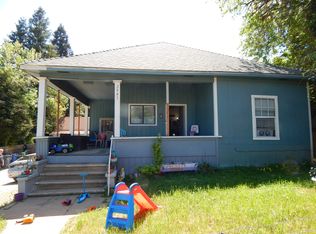 2043 Placer St, Redding, CA 96001