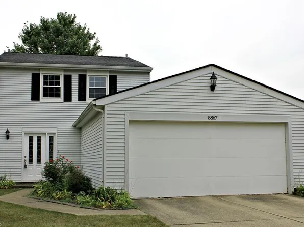 8867 Holly Ln #36, Olmsted Falls, OH 44138