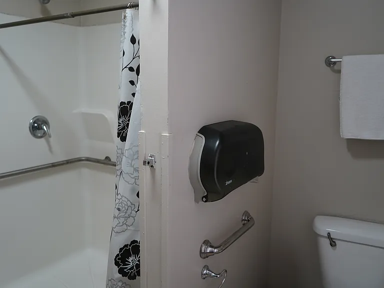 1154 Central Ave #1 — Photo 34