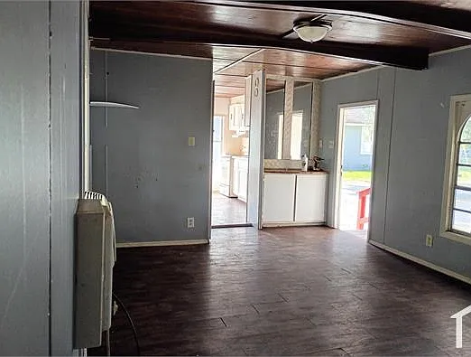 2505 Tanglewood St #3 — Photo 10