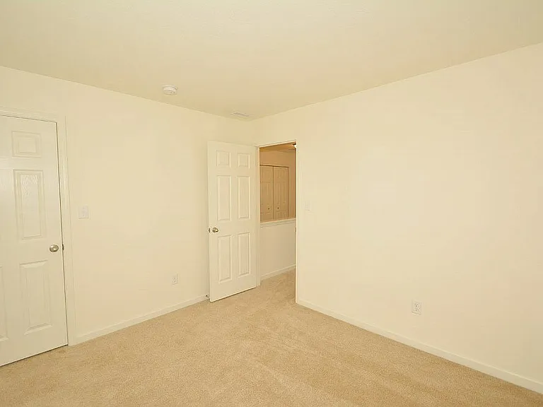 2349 Bridlewood Dr — Photo 22
