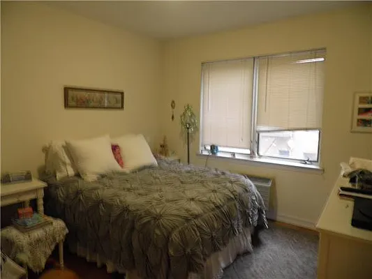 Rented by R New York | media 38