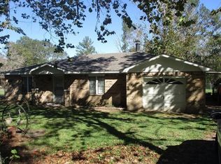 319 River Rd, Goodrich, TX 77335