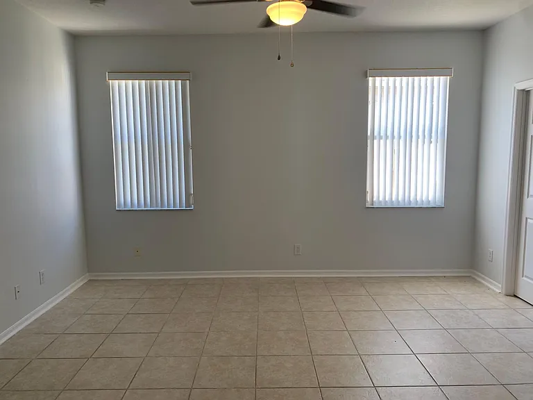 5007 Adair Oak Dr — Photo 36