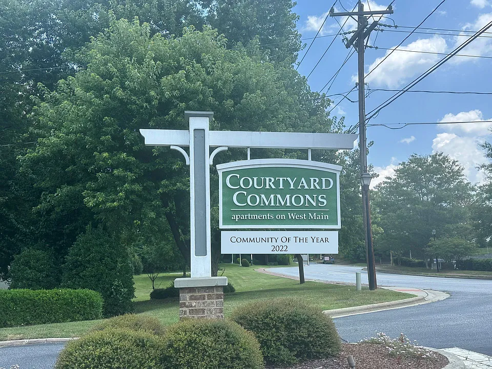 Courtyard Commons - Apartments on West Main