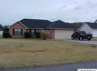 64 Clayton Ave, Trinity, AL 35673