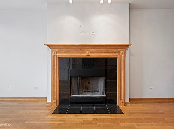 3rd image of 6530 S Woodlawn Ave Unit 1
