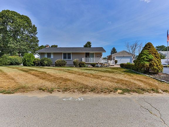 3rd image of 6 Robinhood Rd
