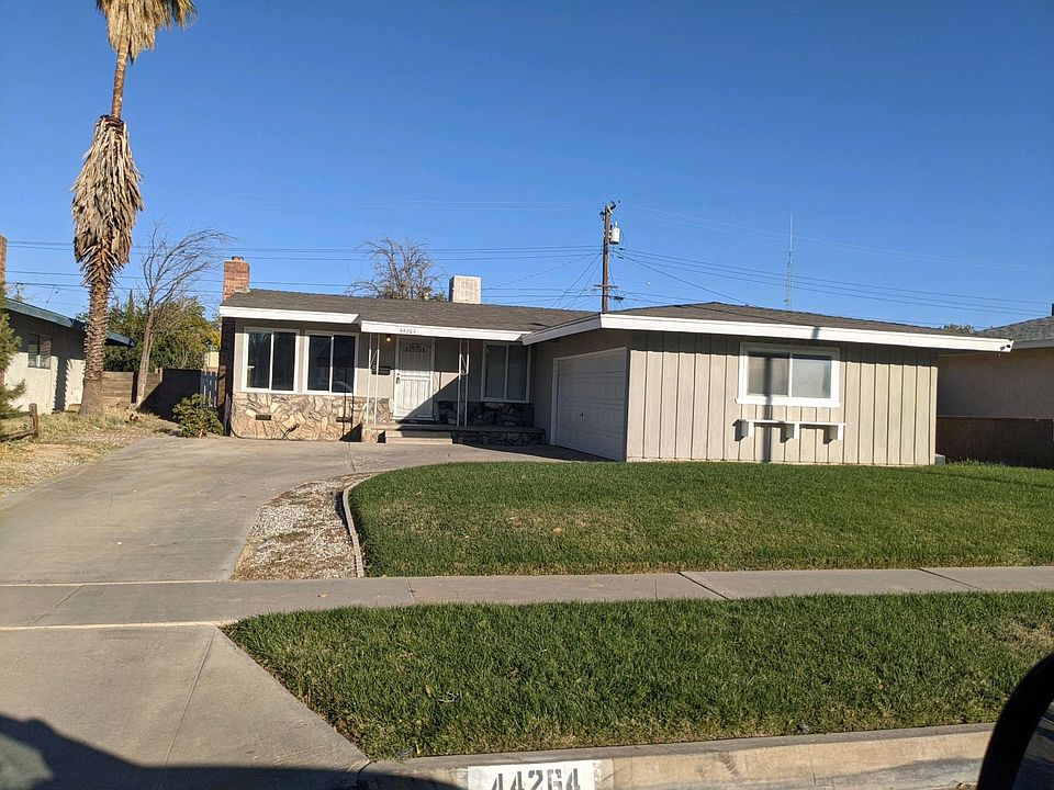 1st image of 44264 Kirkland Ave