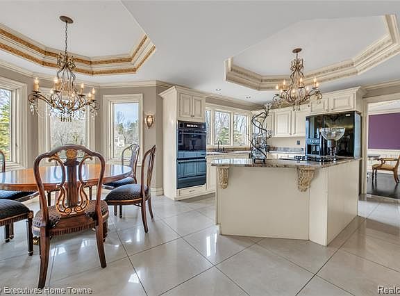2nd image of 3970 Hitchings St
