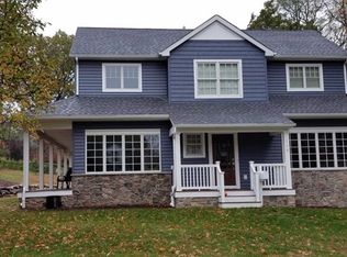 116 Lawrence Rd, Mahwah, NJ 07430