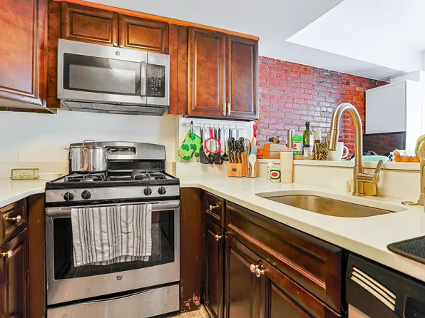 722 Kater St #2, Philadelphia, PA 19147