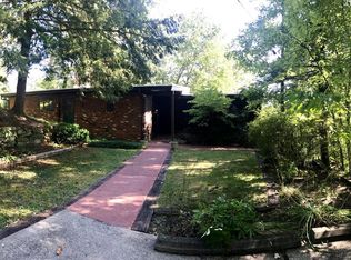 351 Skyline Dr, Hazard, KY 41701