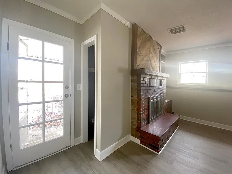 9239 McGee St — Photo 18