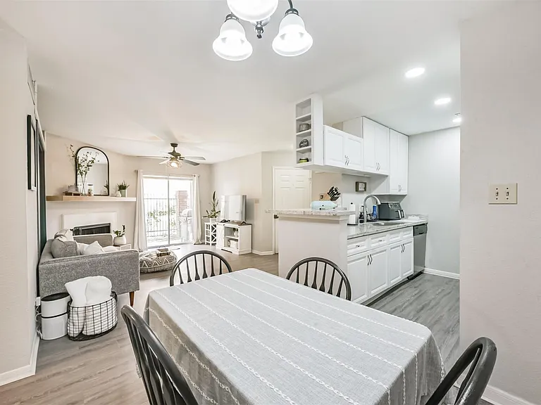 2121 Hepburn St #612 — Photo 11