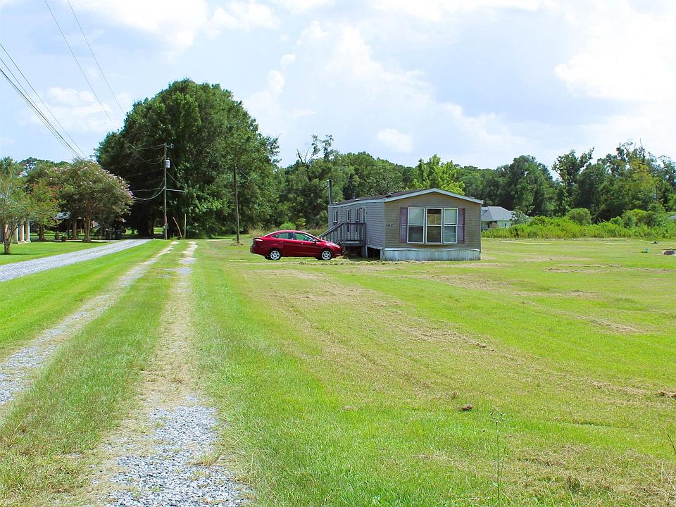 1st image of 45457 Gold Place Rd