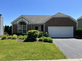 167 Tay River Dr, Carpentersville, IL 60110
