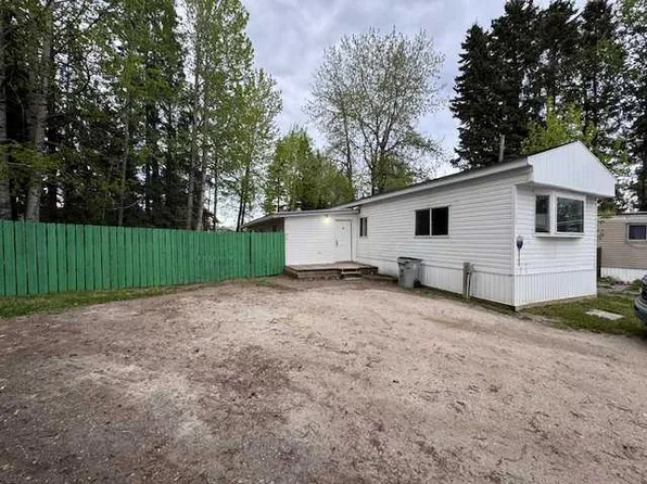 810 56th St #112, Edson, AB T7E 1L6